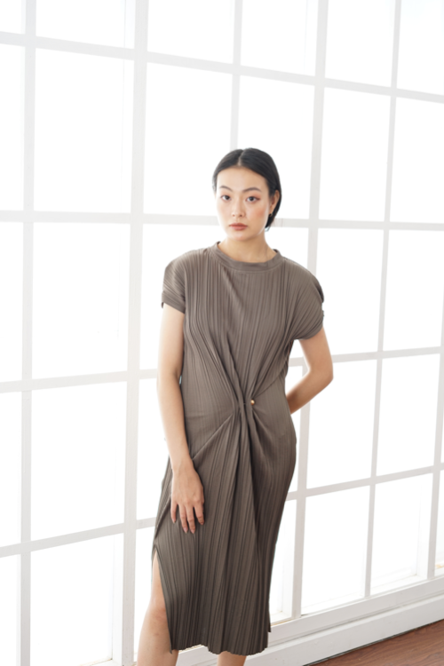 xiora dress-vf