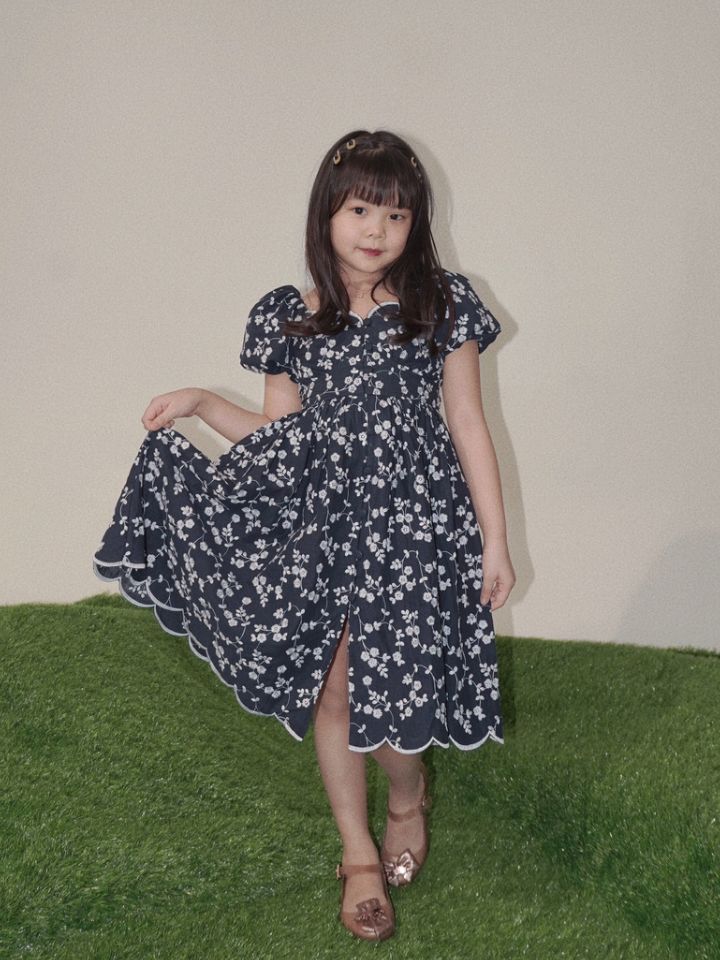 Sofia Dress Puffy Navy Petite - VF (PO 12-19 Juli)